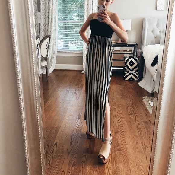 Strapless maxi dress - Picture 2 of 4